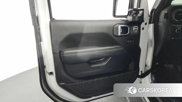 Jeep Wrangler (JL) id 4383135 из Кореи 16