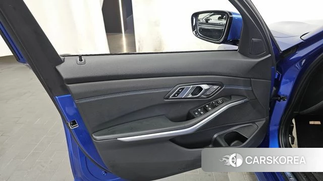 BMW 3 Series (G20) id 4562850 из Кореи 16