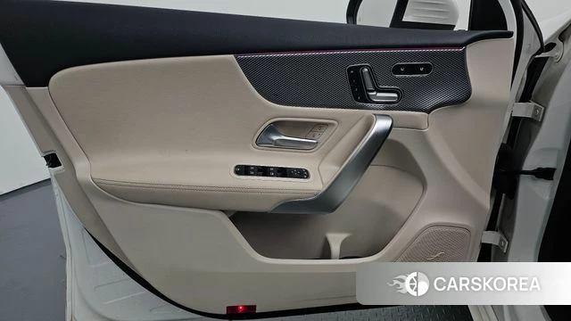 Mercedes-Benz A-Class W177 id 4445935 из Кореи 16