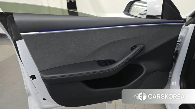 Tesla Model 3 id 4645219 из Кореи 16