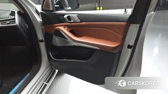 BMW X7 (G07) id 4692927 из Кореи 16