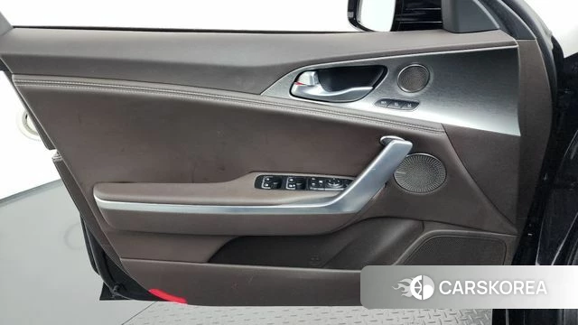 Kia Stinger id 4694206 из Кореи 16