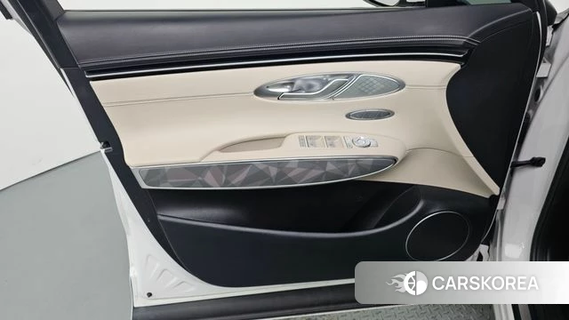 Genesis GV70 id 4793203 из Кореи 16