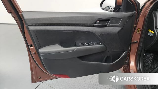 Hyundai Avante AD id 4448225 из Кореи 16