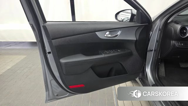 Kia The New K3 2nd generation id 4603995 из Кореи 16