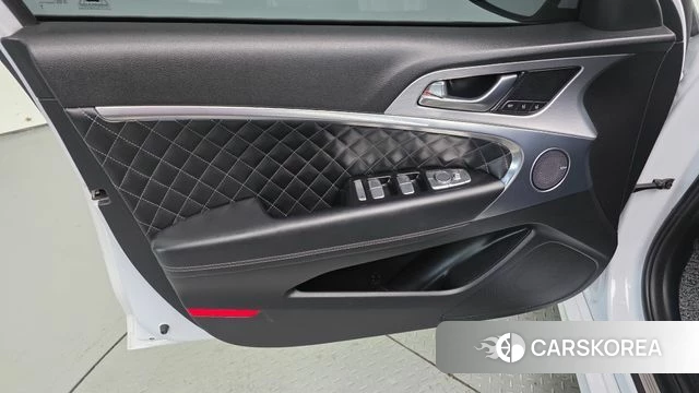 Genesis G70 id 4663051 из Кореи 16