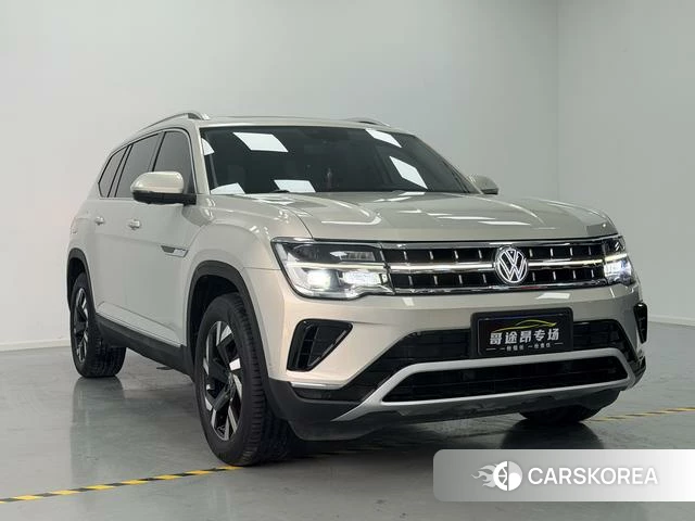 Volkswagen Tourang id 4299752 из Китая 16