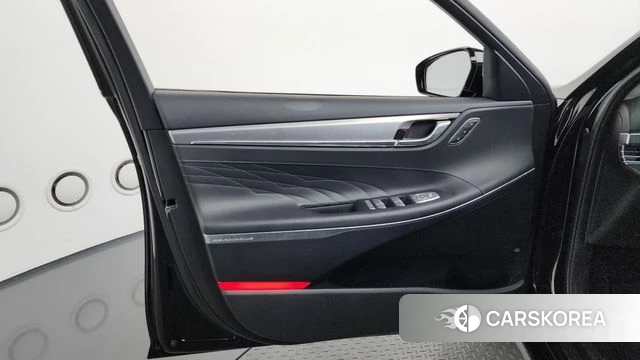Hyundai The New Grandeur IG id 4433551 из Кореи 16