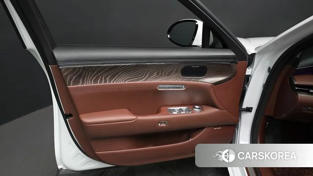 Genesis G90 (RS4) id 4579213 из Кореи 16