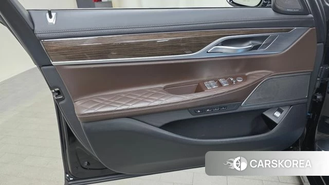 BMW 7 Series (G11) id 4383734 из Кореи 16