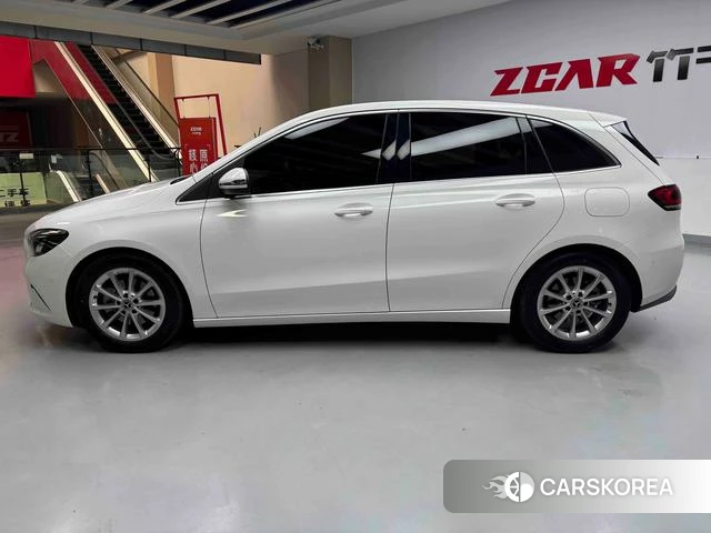 Mercedes-Benz Class B id 4265784 из Китая 16