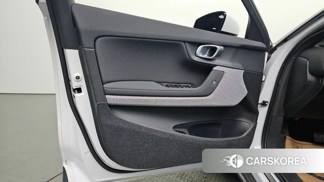Polestar Polestar 2 id 4337875 из Кореи 16