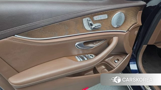 Mercedes-Benz E-Class W213 id 4377866 из Кореи 16