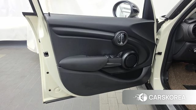 Mini Cooper id 4530528 из Кореи 16