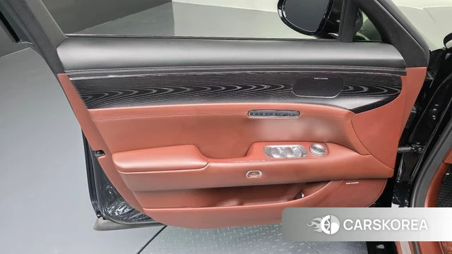 Genesis G90 (RS4) id 4469604 из Кореи 16