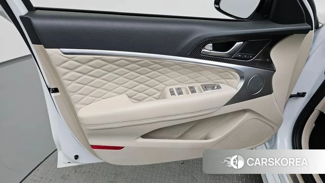 Genesis G70 id 4339162 из Кореи 16