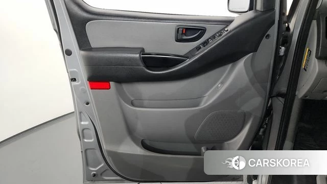 Hyundai The New Grand Starex id 4626274 из Кореи 16
