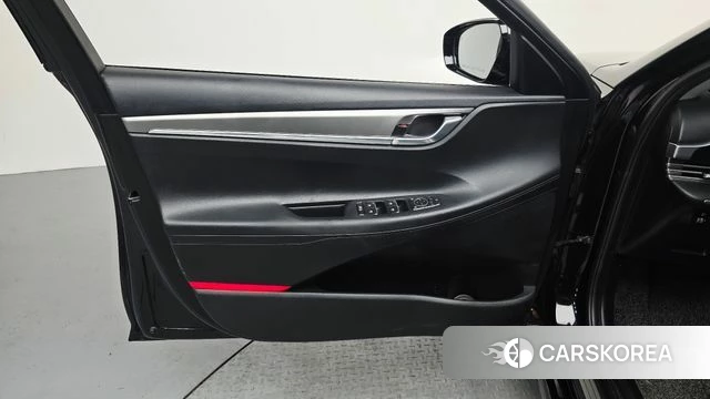 Hyundai The New Grandeur IG id 4641719 из Кореи 16