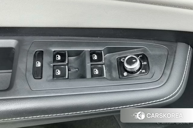 Volkswagen Tourang id 4272263 из Китая 16