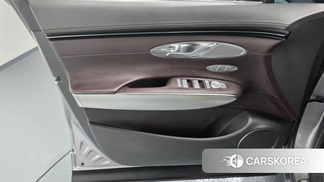 Genesis GV70 id 4721776 из Кореи 16