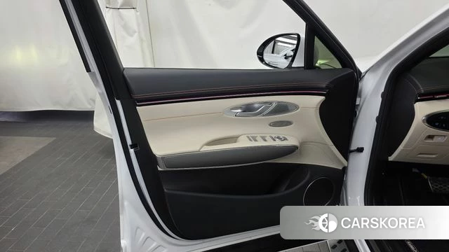 Genesis GV70 id 4669981 из Кореи 16