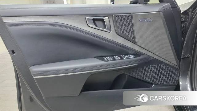 Kia The New K8 Hybrid id 4921097 из Кореи 16