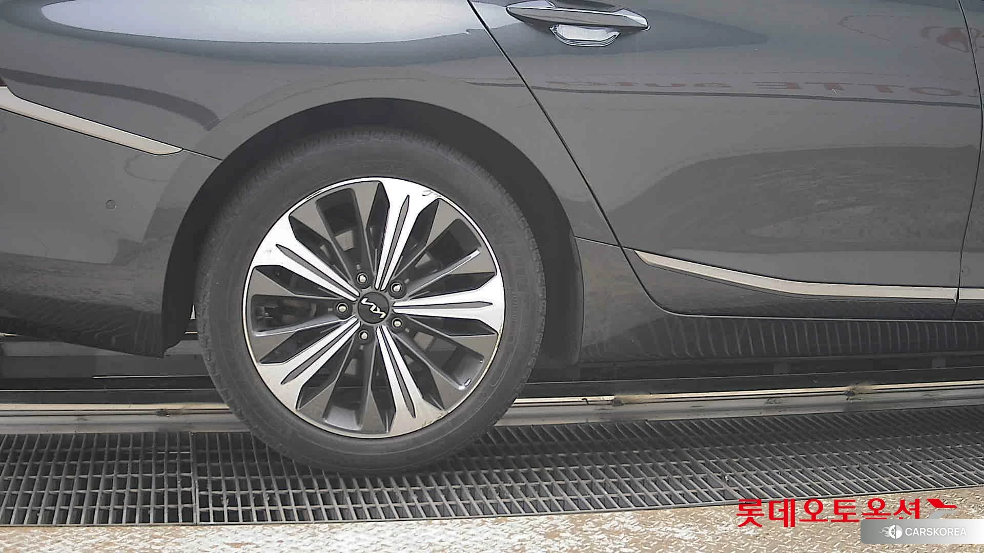 Kia K8 Hybrid id 3875679 из Кореи 16