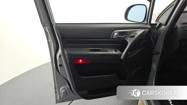 Ssangyong Korando Turismo id 4596416 из Кореи 16