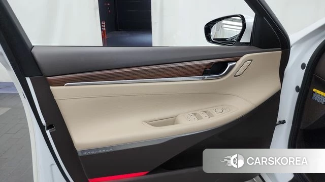Hyundai Grandeur IG id 4471232 из Кореи 16