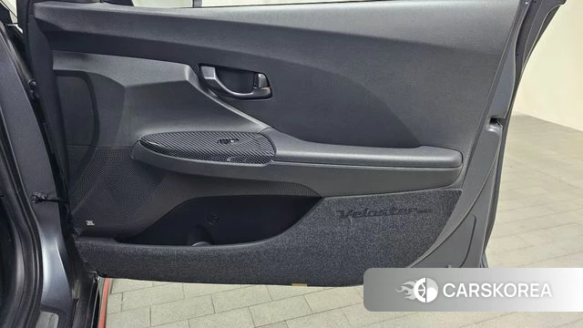 Hyundai Veloster (JS) id 4609711 из Кореи 16