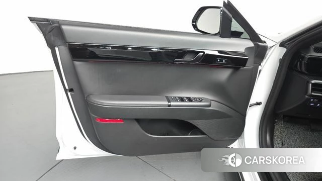 Hyundai Grandeur Hybrid (GN7) id 4720333 из Кореи 16