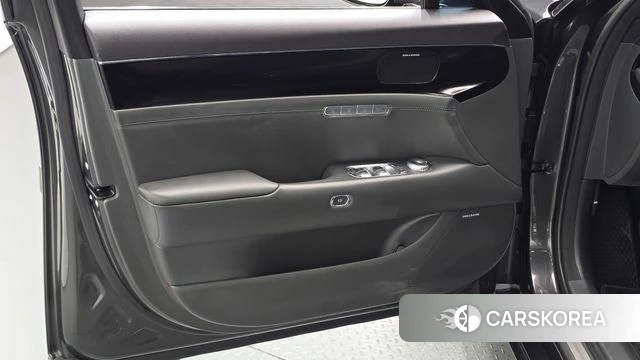 Genesis G90 (RS4) id 4774208 из Кореи 16