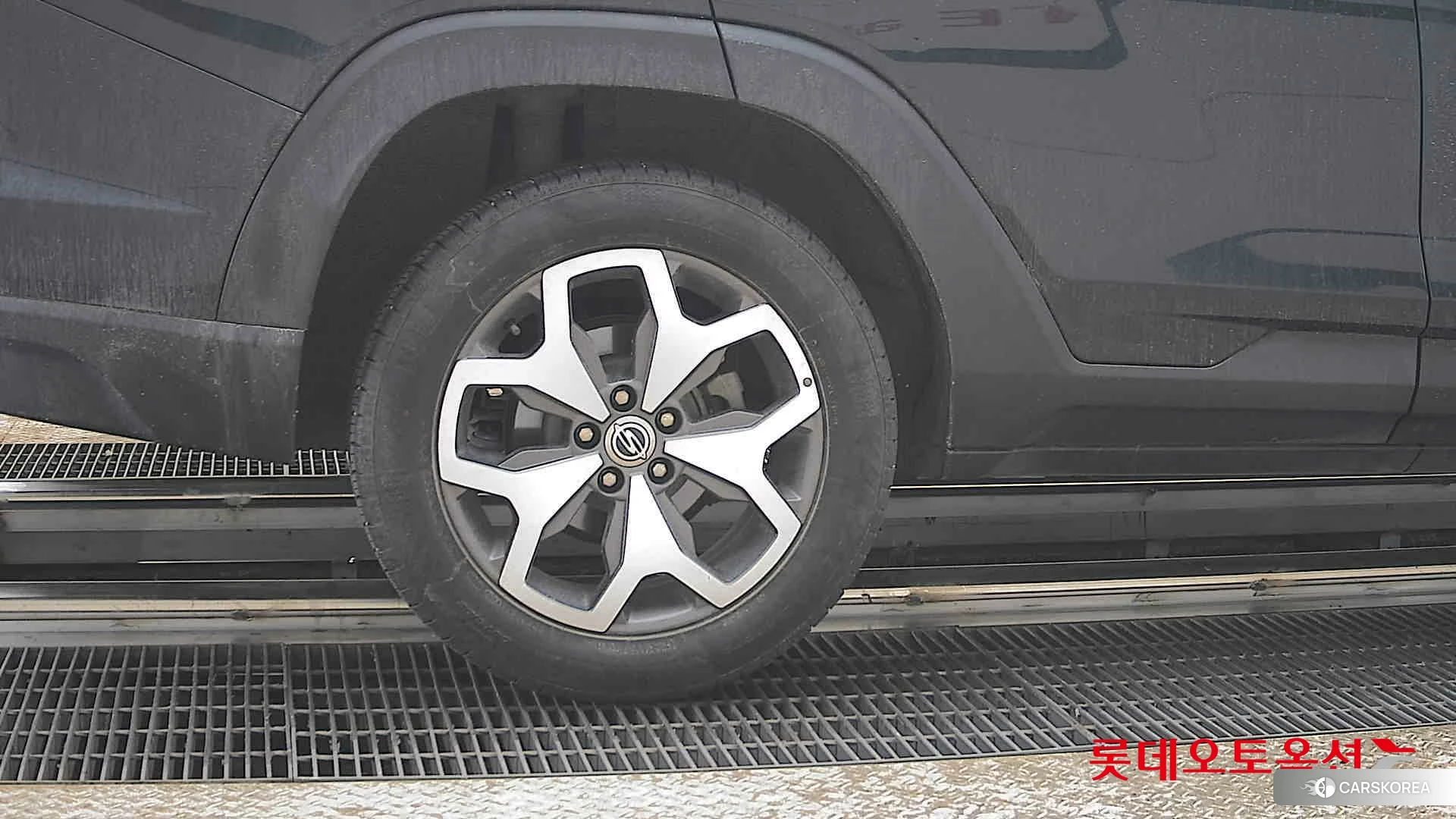 SsangYong Torres id 3888448 из Кореи 16