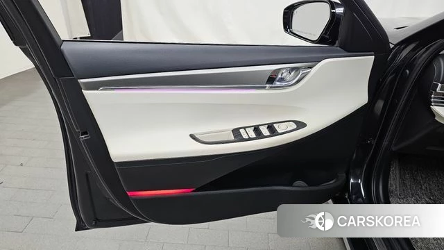 Hyundai The New Grandeur IG Hybrid id 4631838 из Кореи 16