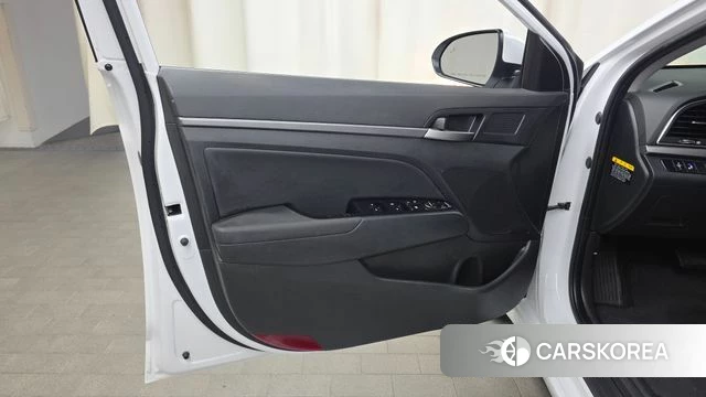 Hyundai Avante AD id 4525788 из Кореи 16