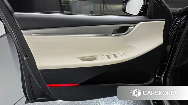 Hyundai The New Grandeur IG Hybrid id 4929275 из Кореи 16