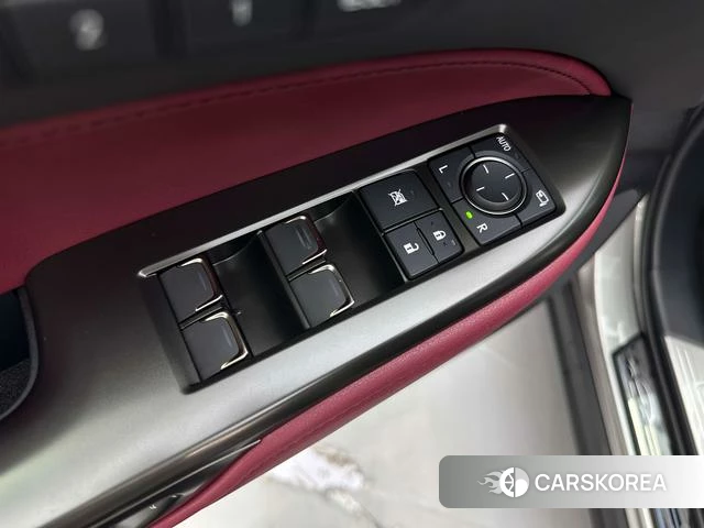 Lexus NX id 3902329 из Китая 16