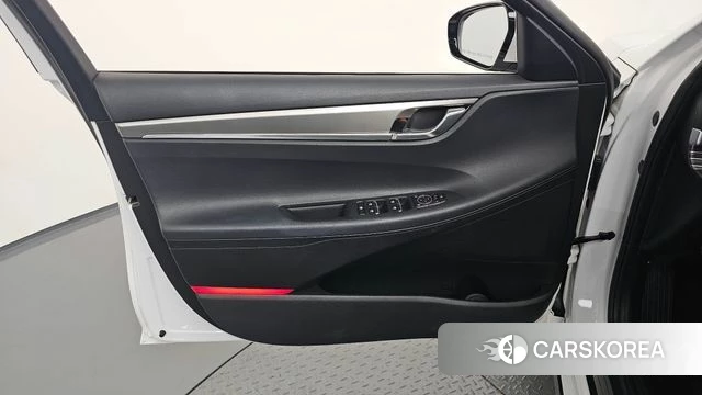 Hyundai The New Grandeur IG Hybrid id 4444693 из Кореи 16