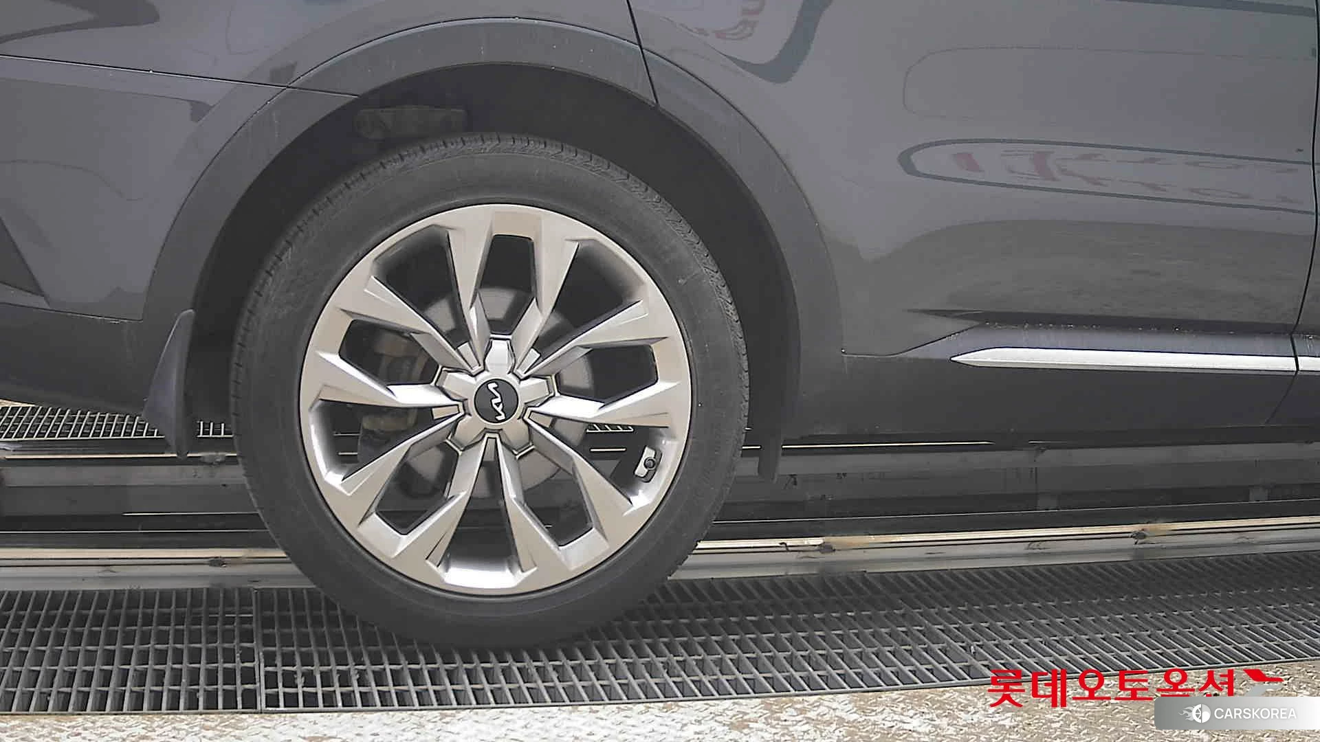 Kia Sorento id 3869444 из Кореи 16