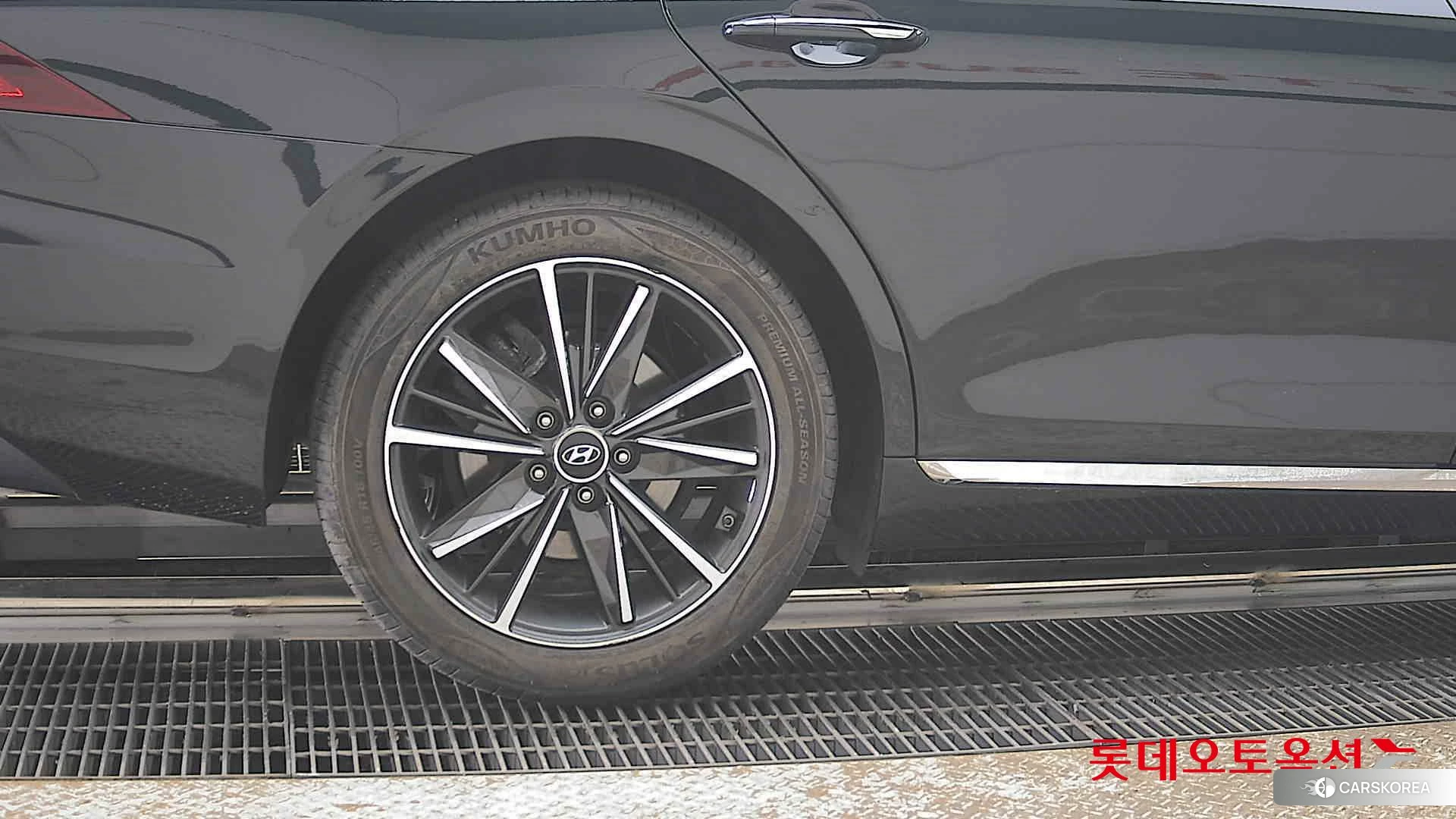 Hyundai Grandeur id 3875798 из Кореи 16