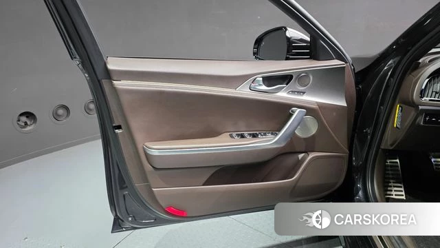 Kia Stinger id 4694064 из Кореи 16