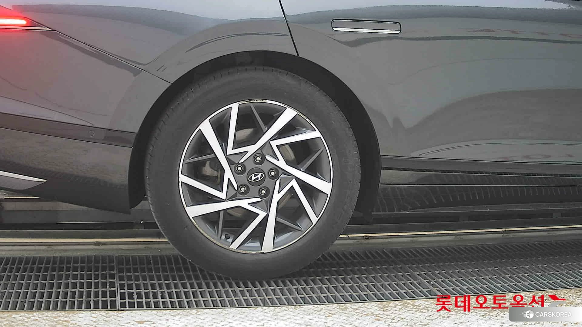 Hyundai Grandeur Hybrid id 4289329 из Кореи 16