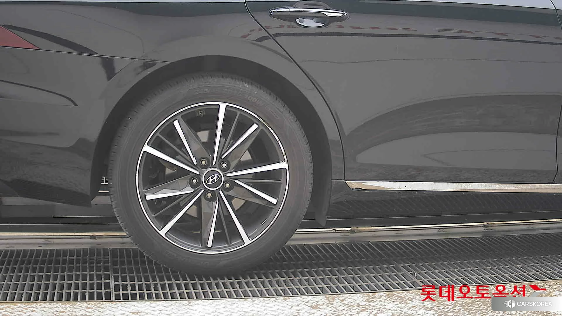 Hyundai Grandeur id 3888365 из Кореи 16