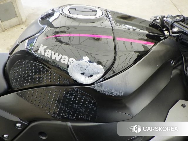 Kawasaki ZX-10R NINJA ABS id 4191952 из Японии 16