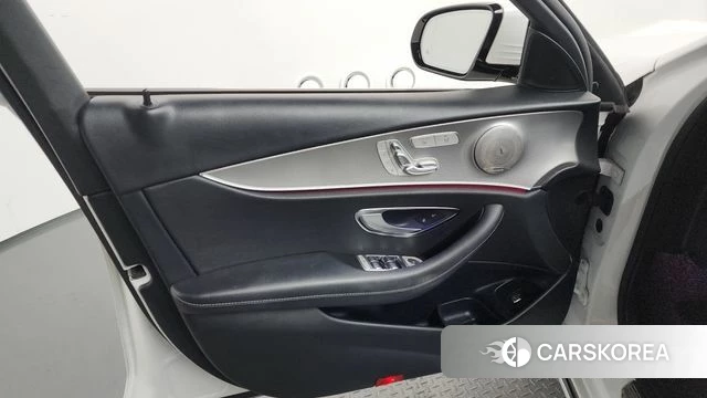 Mercedes-Benz E-Class W213 id 4620293 из Кореи 16