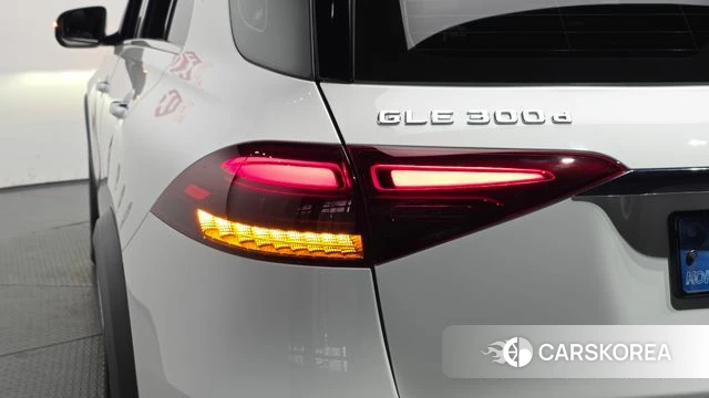 Mercedes-Benz GLE-Class W167 id 4834653 из Кореи 16