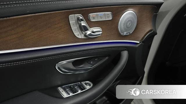 Mercedes-Benz E-Class W213 id 4232149 из Кореи 16