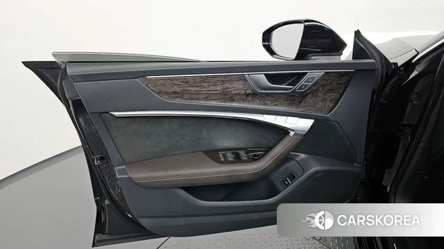 Audi A7 (4K) id 4445872 из Кореи 16