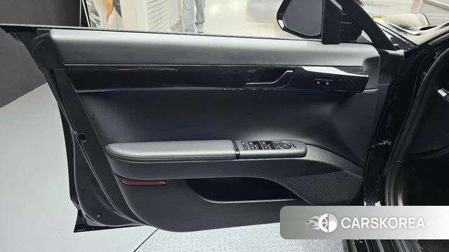 Hyundai Grandeur Hybrid (GN7) id 4281322 из Кореи 16