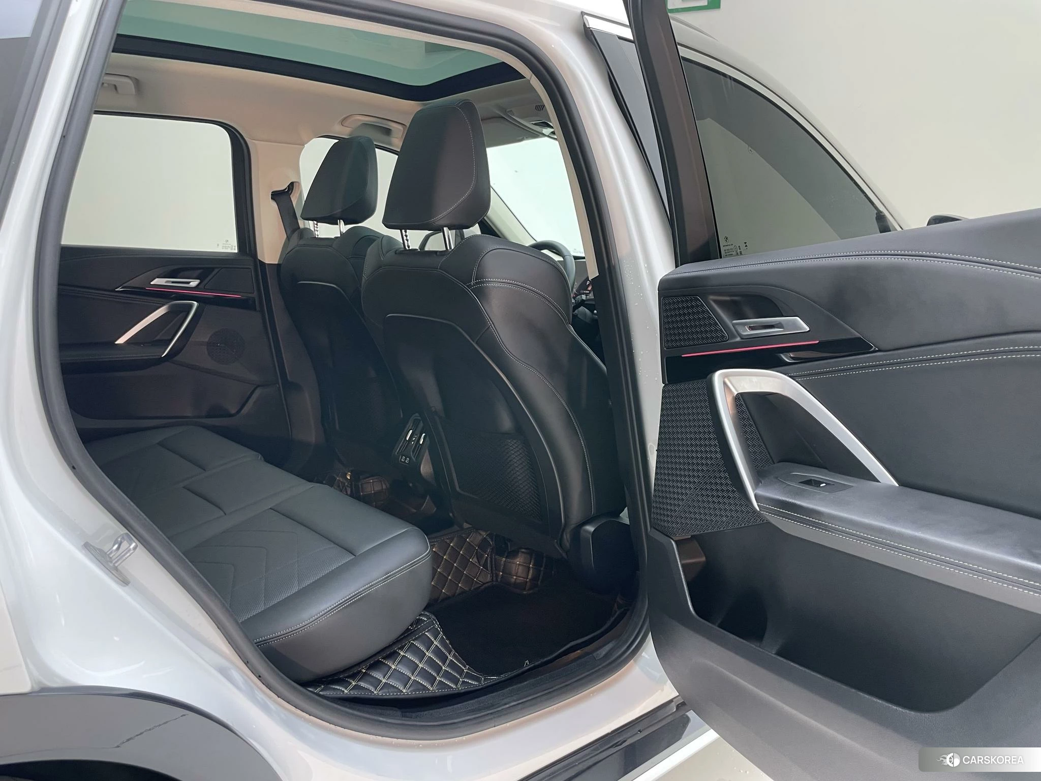 BMW X1 id 4468128 из Китая 16